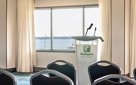 Holiday Inn Kingston Waterfront